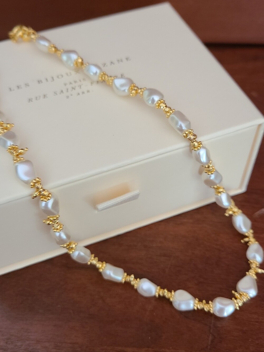 Sezane Necklace - Picture 2 of 4